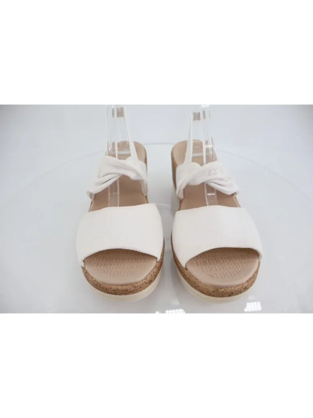 Bzees Women Remix Sandal Size 11 Wedge Heel Slip On WhiteTextile Casual Comfy